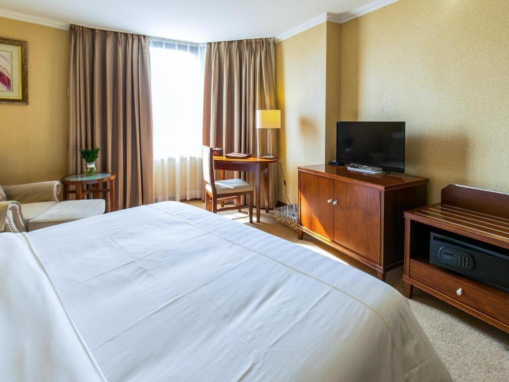The Twenty First Century Hotel 3*